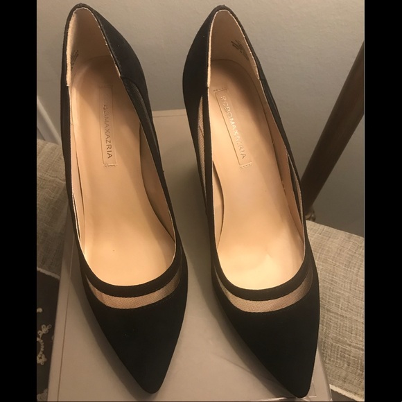 BCBG MAXAZRIA SUEDE PUMP - Picture 2 of 4